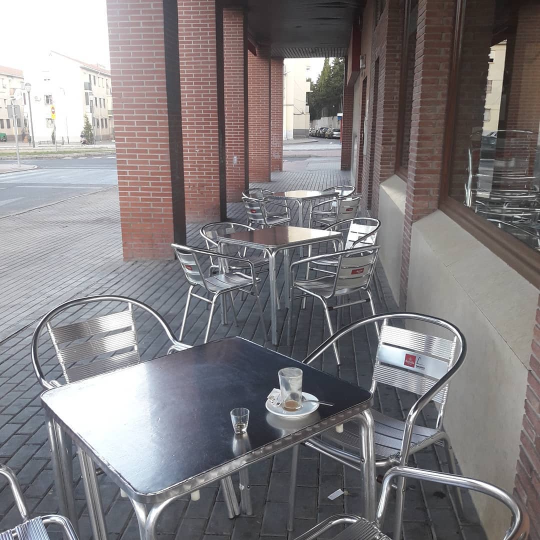 Sobre Nosotros terraza disfrute 2