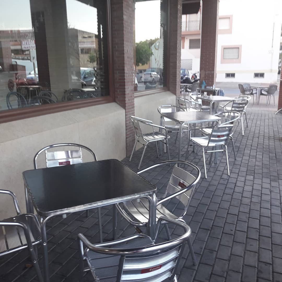 Sobre Nosotros terraza disfrute